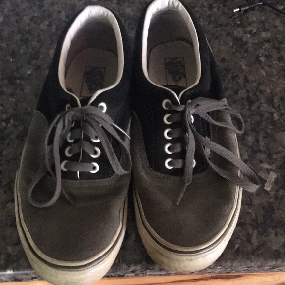 Vans - Picture 2 of 3